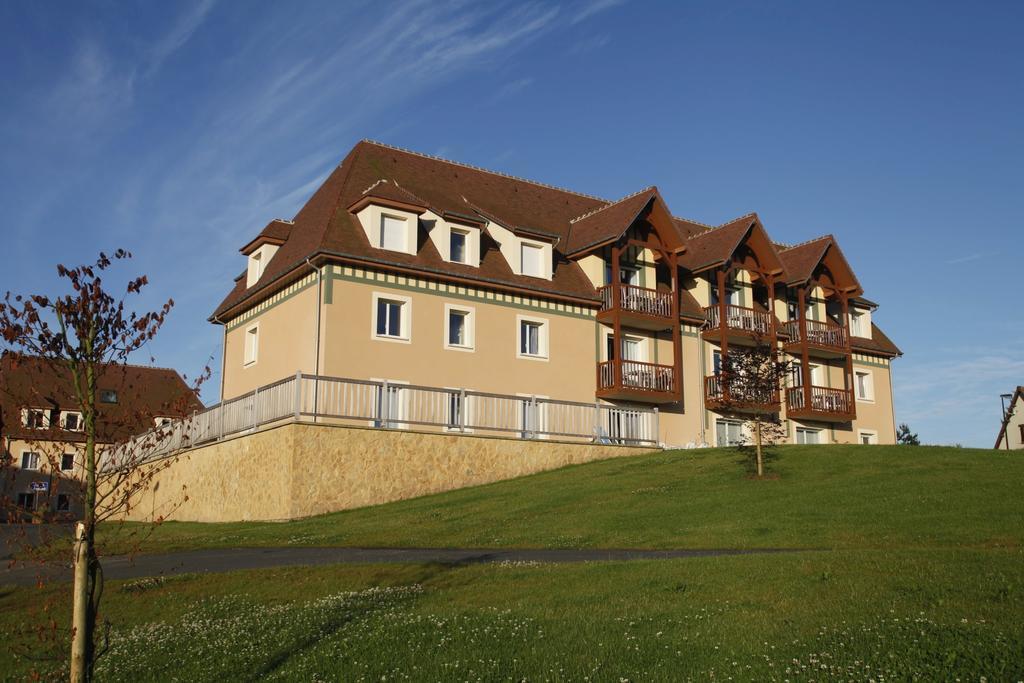 Residence Odalys La Ferme De Deauville Exterior foto